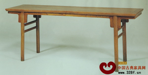 十八世紀(jì) 櫸木畫案 十八世紀(jì) 櫸木畫案