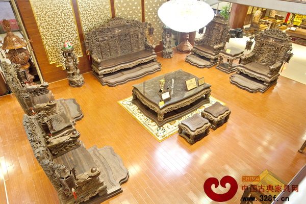 地天泰紅木藝術(shù)館每一處,都散發(fā)著獨(dú)特韻味 地天泰紅木藝術(shù)館每一處,都散發(fā)著獨(dú)特韻味