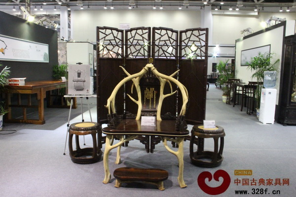 蘇州展現(xiàn)場(chǎng)展出的蘇作精品 蘇州展現(xiàn)場(chǎng)展出的蘇作精品