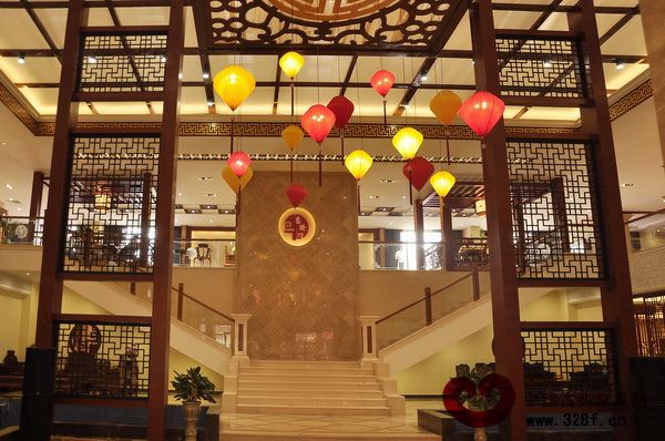 鴻發(fā)家具展廳內(nèi)景 鴻發(fā)家具展廳內(nèi)景