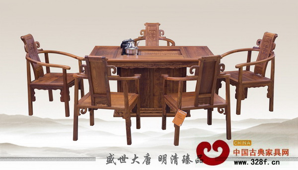 唐明居紅木不斷精研產(chǎn)品,每個細節(jié)都經(jīng)過反復推敲,彰顯極致(圖為《刺猬紫檀福盛茶臺》) 唐明居紅木不斷精研產(chǎn)品,每個細節(jié)都經(jīng)過反復推敲,彰顯極致(圖為《刺猬紫檀福盛茶臺》)