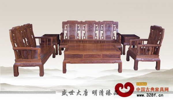 唐明居紅木堅持以高質素產(chǎn)品回報市場,為消費者帶來高端生活品位(圖為《明尚沙發(fā)》) 唐明居紅木堅持以高質素產(chǎn)品回報市場,為消費者帶來高端生活品位(圖為《明尚沙發(fā)》)