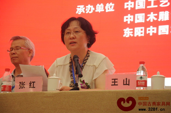 中國(guó)工藝美術(shù)協(xié)會(huì)常務(wù)副理事長(zhǎng)張紅致辭 中國(guó)工藝美術(shù)協(xié)會(huì)常務(wù)副理事長(zhǎng)張紅致辭