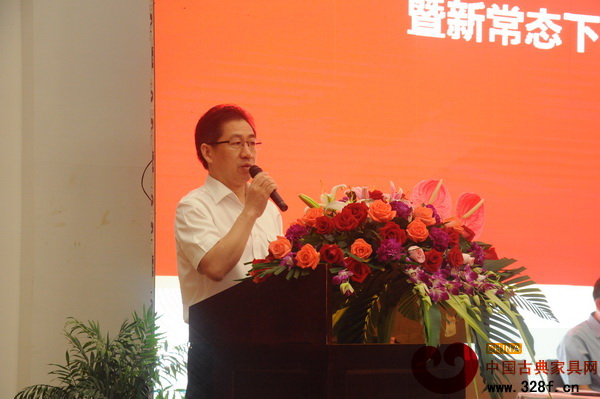東陽(yáng)中國(guó)木雕城總經(jīng)理張友才致辭 東陽(yáng)中國(guó)木雕城總經(jīng)理張友才致辭