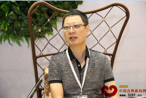 藤話故事總經(jīng)理 朱亞東 藤話故事總經(jīng)理 朱亞東