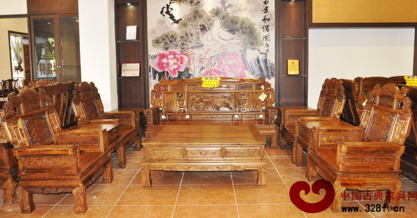 大匯堂特賣場(chǎng)——檀香五福沙發(fā)十件套 大匯堂特賣場(chǎng)——檀香五福沙發(fā)十件套