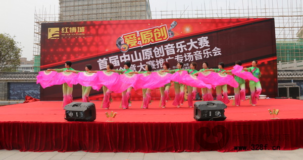 活力舞蹈為中山原創(chuàng)音樂大賽增色不少 活力舞蹈為中山原創(chuàng)音樂大賽增色不少