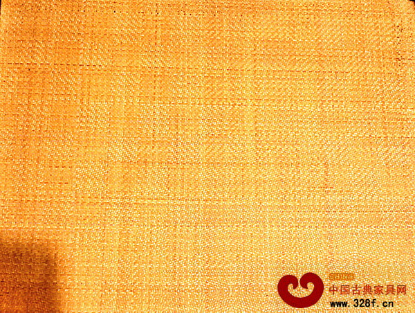 藤編的透氣、舒適、平滑、美觀是床、榻、椅的最佳選擇（伍氏大觀園供圖）