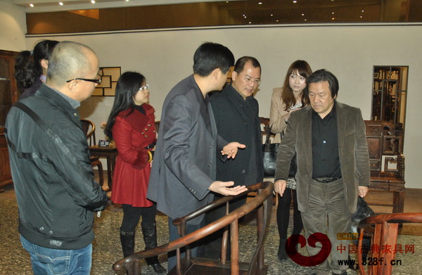 日本喜多俊之先生參觀合興奇典居家具 日本喜多俊之先生參觀合興奇典居家具