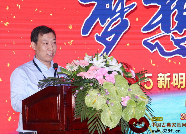 新明紅木營銷總監(jiān)成國慶做2015——2016年度工作報告 新明紅木營銷總監(jiān)成國慶做2015——2016年度工作報告