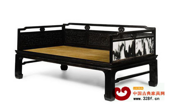 紫檀鑲大理石羅漢床