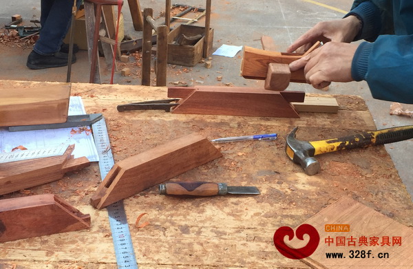 這些傳統(tǒng)木工工具現(xiàn)在很少見 這些傳統(tǒng)木工工具現(xiàn)在很少見