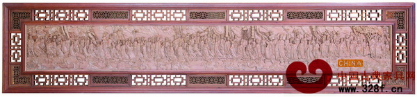 鴻庭軒董事長、工藝美術(shù)大師陳戴青創(chuàng)作的木雕作品《八十七神仙木雕圖》 鴻庭軒董事長、工藝美術(shù)大師陳戴青創(chuàng)作的木雕作品《八十七神仙木雕圖》