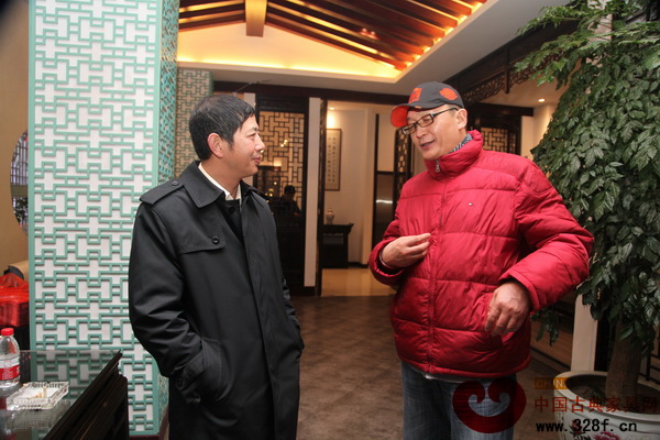 東陽(yáng)市副市長(zhǎng)陳軍與《工匠精神》欄目總導(dǎo)演孟繁文探討工匠精神 東陽(yáng)市副市長(zhǎng)陳軍與《工匠精神》欄目總導(dǎo)演孟繁文探討工匠精神