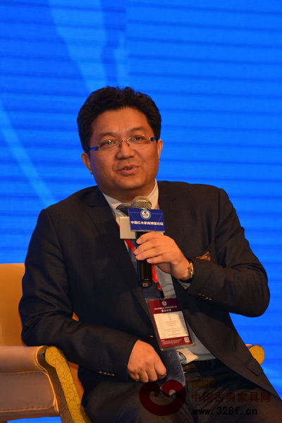 資深品牌策劃專家、北京國富縱橫管理咨詢有限公司總裁趙龍現(xiàn)場分享品牌打造的經(jīng)驗 