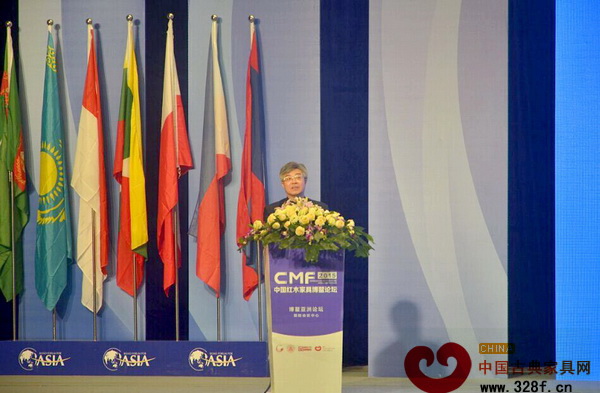 廣東省中山市政協(xié)主席丘樹(shù)宏代表紅木家具重點(diǎn)產(chǎn)區(qū)領(lǐng)導(dǎo)致辭 廣東省中山市政協(xié)主席丘樹(shù)宏代表紅木家具重點(diǎn)產(chǎn)區(qū)領(lǐng)導(dǎo)致辭