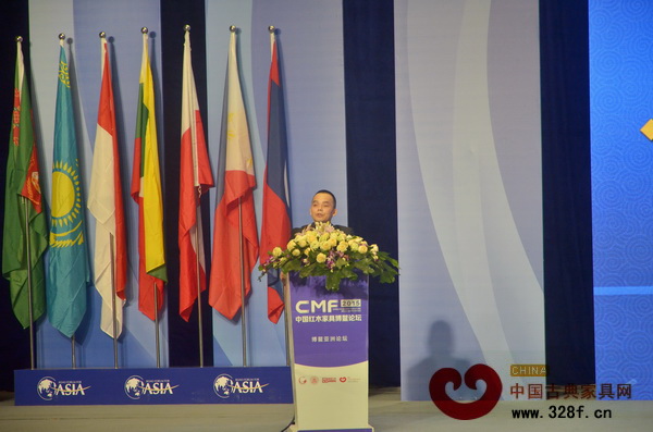 雅仕軒紅木總經(jīng)理陳君主持雅仕軒紅木新品發(fā)布會(huì) 雅仕軒紅木總經(jīng)理陳君主持雅仕軒紅木新品發(fā)布會(huì)