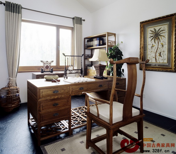 書房不必太寬敞,卻必須明亮、清靜 書房不必太寬敞,卻必須明亮、清靜