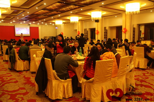 九龍?zhí)?015年終總結(jié)表彰大會(huì)暨迎春晚會(huì)現(xiàn)場(chǎng) 九龍?zhí)?015年終總結(jié)表彰大會(huì)暨迎春晚會(huì)現(xiàn)場(chǎng)