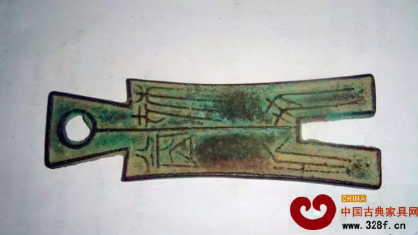 獎牌設(shè)計靈感來源于春秋晚期到戰(zhàn)國時期流通的布幣 獎牌設(shè)計靈感來源于春秋晚期到戰(zhàn)國時期流通的布幣