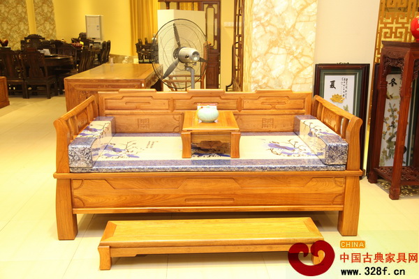 頌泰紅木精品之羅漢床