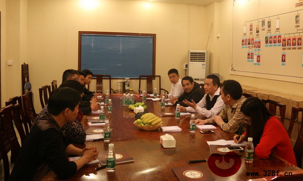 中山市工藝美術(shù)協(xié)會木雕專業(yè)委員會籌備會議在集古韻今隆重召開