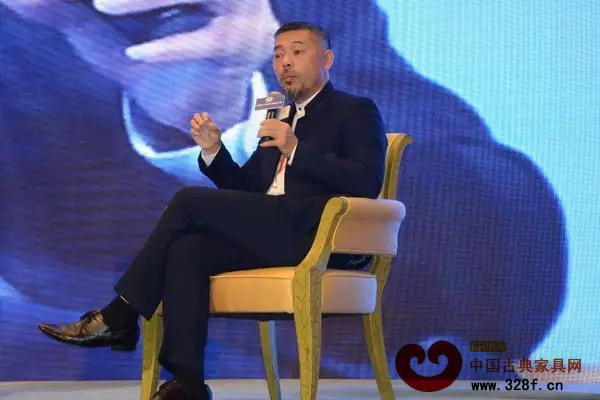 中國(guó)紅木家具博鰲論壇暨第六屆中國(guó)紅木家具品牌論壇在海南博鰲亞洲論壇國(guó)際會(huì)議中心隆重舉行，紅博城董事長(zhǎng)林孟禮出席論壇并發(fā)表講話
