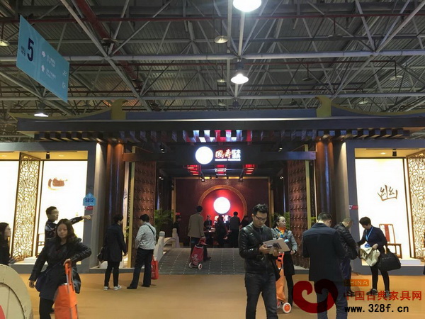 圖為國壽紅木大氣展館