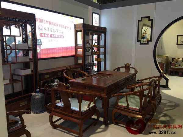 明清居“中國情”系列新品之茶臺