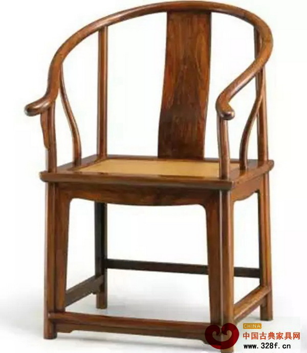 Lot 117 晚明 黃花梨大素圈椅成對