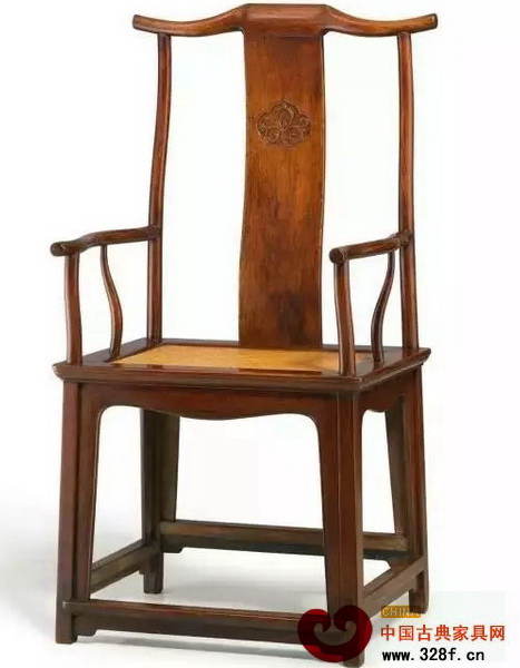 Lot 108 晚明 黃花梨四出頭高靠背官帽椅