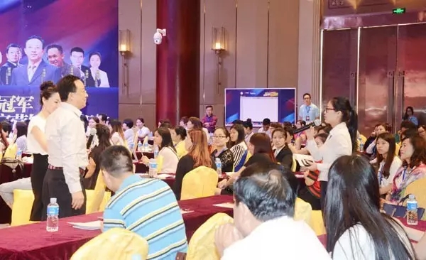 互動環(huán)節(jié)中，學(xué)員向李凱夫教授提問