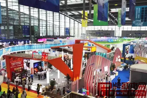 第十二屆深圳文博會內(nèi)景圖 第十二屆深圳文博會內(nèi)景圖