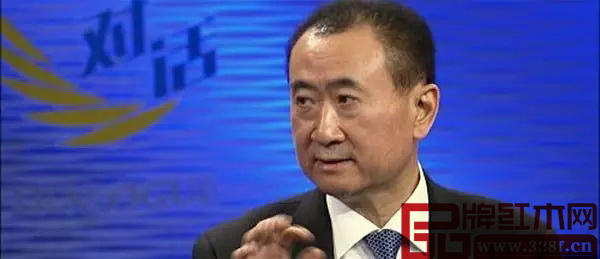 王健林參加央視《對(duì)話》欄目時(shí)表示,如果王思聰邀請(qǐng)他去直播平臺(tái)亮相一定會(huì)去 王健林參加央視《對(duì)話》欄目時(shí)表示,如果王思聰邀請(qǐng)他去直播平臺(tái)亮相一定會(huì)去