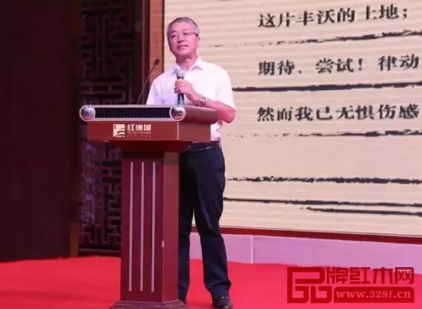 中山市技師學(xué)院副院長殷向陽致辭 中山市技師學(xué)院副院長殷向陽致辭