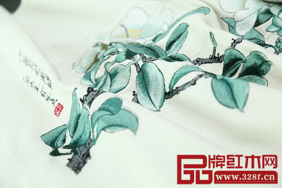 瑞昇家居定位的是中高端產品,精美的刺繡抱枕,即使在它還是半成品的時候,都能從中感受到那份獨一無二的美 瑞昇家居定位的是中高端產品,精美的刺繡抱枕,即使在它還是半成品的時候,都能從中感受到那份獨一無二的美