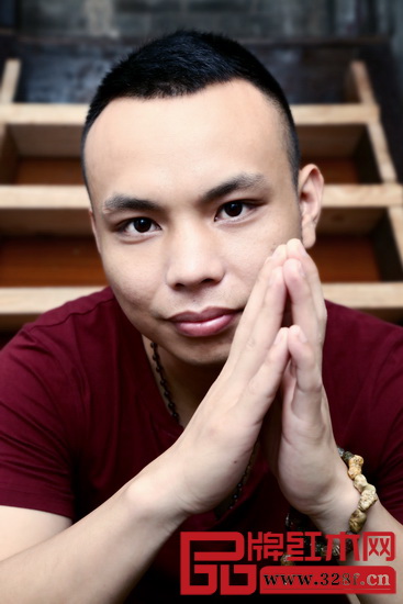 SSF Chinese Style Soft Furnishin司設房品牌創(chuàng)始人、軟裝商業(yè)運作操盤人 李彬 SSF Chinese Style Soft Furnishin司設房品牌創(chuàng)始人、軟裝商業(yè)運作操盤人 李彬