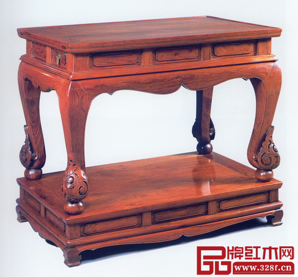 圖二 清早期 黃花梨三彎腿供桌 圖二 清早期 黃花梨三彎腿供桌