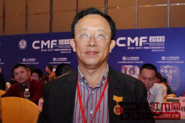 華南農(nóng)業(yè)大學(xué)教授、博士生導(dǎo)師李凱夫 華南農(nóng)業(yè)大學(xué)教授、博士生導(dǎo)師李凱夫