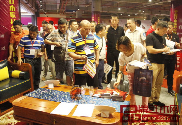 評選現(xiàn)場經(jīng)銷商評鑒參選家具 評選現(xiàn)場經(jīng)銷商評鑒參選家具