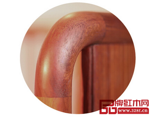 國壽椅沒有一個尖銳的棱角