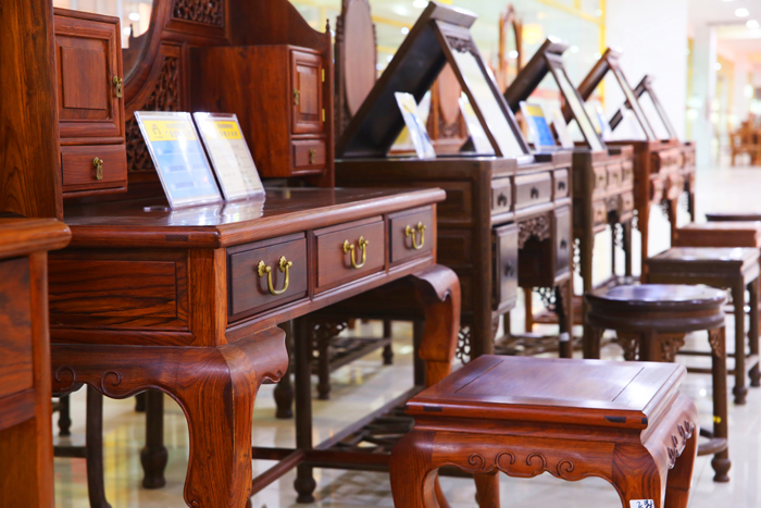 新會(huì)古典家具城 新會(huì)古典家具城