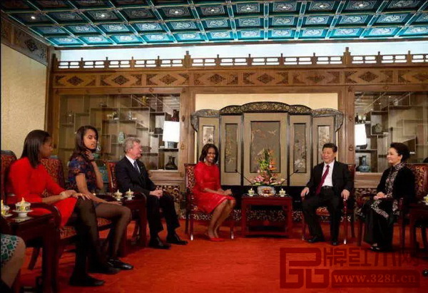 習(xí)大大在北京釣魚(yú)臺(tái)國(guó)賓館會(huì)見(jiàn)美國(guó)總統(tǒng)奧巴馬夫人米歇爾