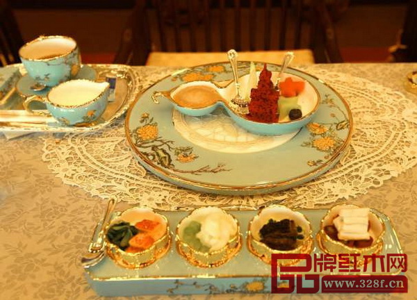 設(shè)宴用的中國(guó)瓷器，精美異常