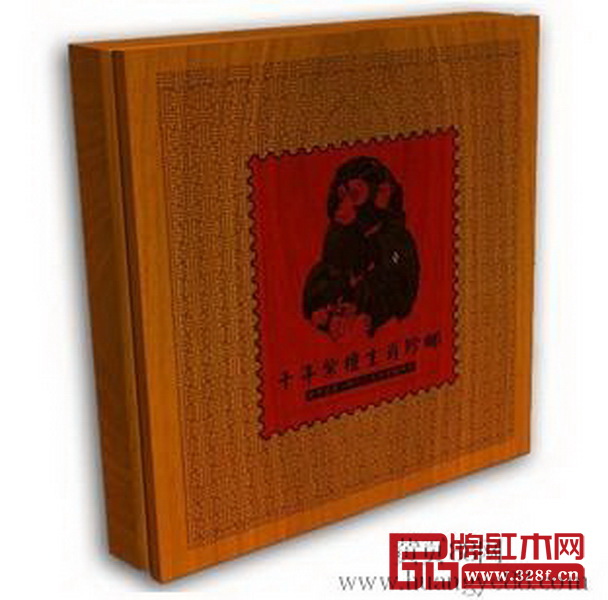 2014年,世界上第一套以印度小葉紫檀為原料的紫檀十二生肖郵票橫空出世 2014年,世界上第一套以印度小葉紫檀為原料的紫檀十二生肖郵票橫空出世