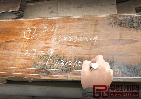 泰和園嚴(yán)抓打樣環(huán)節(jié),務(wù)求給消費(fèi)者最好的消費(fèi)體驗(yàn) 泰和園嚴(yán)抓打樣環(huán)節(jié),務(wù)求給消費(fèi)者最好的消費(fèi)體驗(yàn)