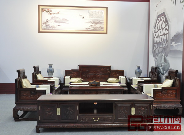 環(huán)宇一品紅木精心制作的產(chǎn)品別有韻味 環(huán)宇一品紅木精心制作的產(chǎn)品別有韻味