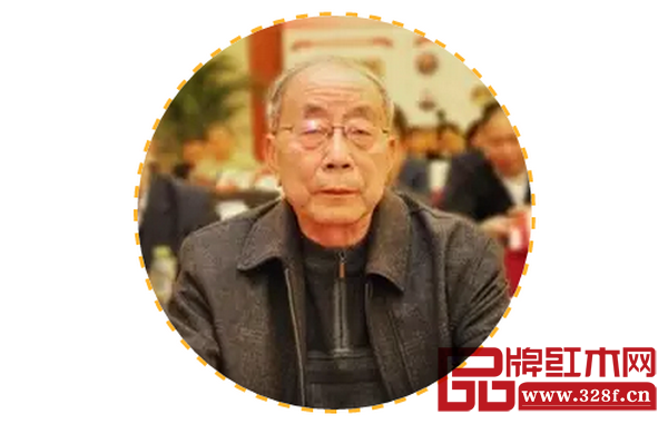 全聯(lián)藝術(shù)紅木家具專委會專家顧問、中國紅木家具技術(shù)專家、《紅木家具通用技術(shù)條件》標準主要起草人之一曹新民 全聯(lián)藝術(shù)紅木家具專委會專家顧問、中國紅木家具技術(shù)專家、《紅木家具通用技術(shù)條件》標準主要起草人之一曹新民