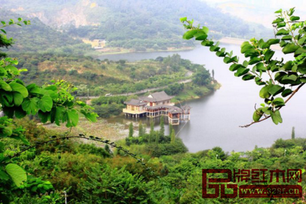 首屆東莞“愛·徒步”萬眾公益行選址在環(huán)境優(yōu)美的東莞同沙生態(tài)公園 首屆東莞“愛·徒步”萬眾公益行選址在環(huán)境優(yōu)美的東莞同沙生態(tài)公園