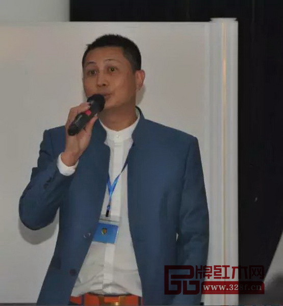 中山市家具商會會長吳赤宇發(fā)言 中山市家具商會會長吳赤宇發(fā)言